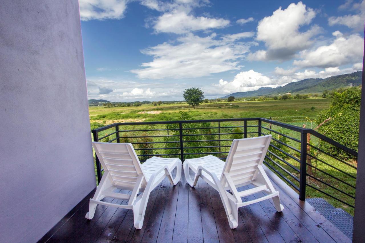 Villa Paddy Padang Mat Sirat Exteriér fotografie