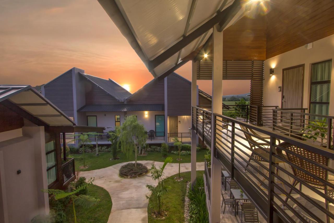Villa Paddy Padang Mat Sirat Exteriér fotografie