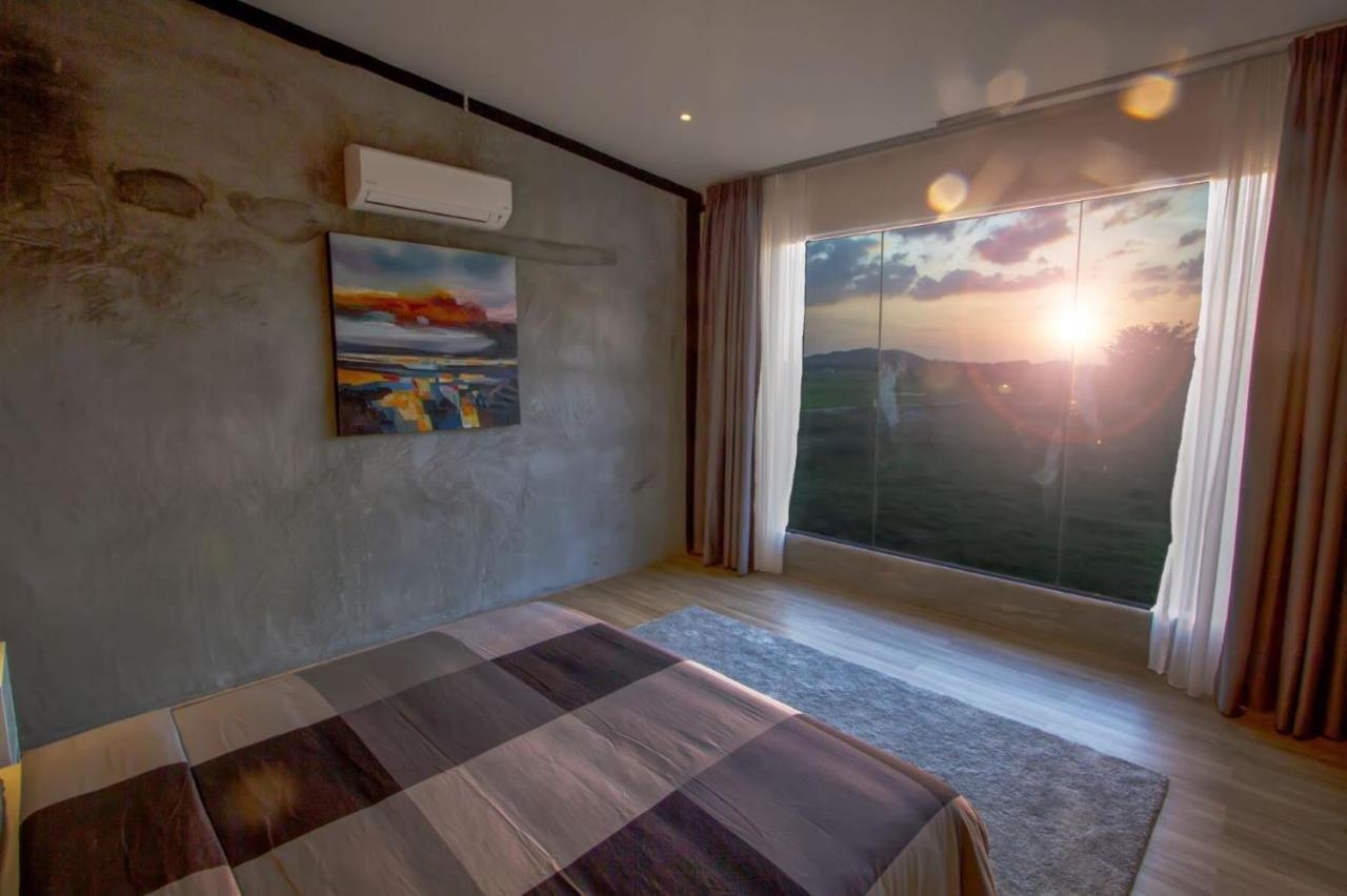 Villa Paddy Padang Mat Sirat Exteriér fotografie